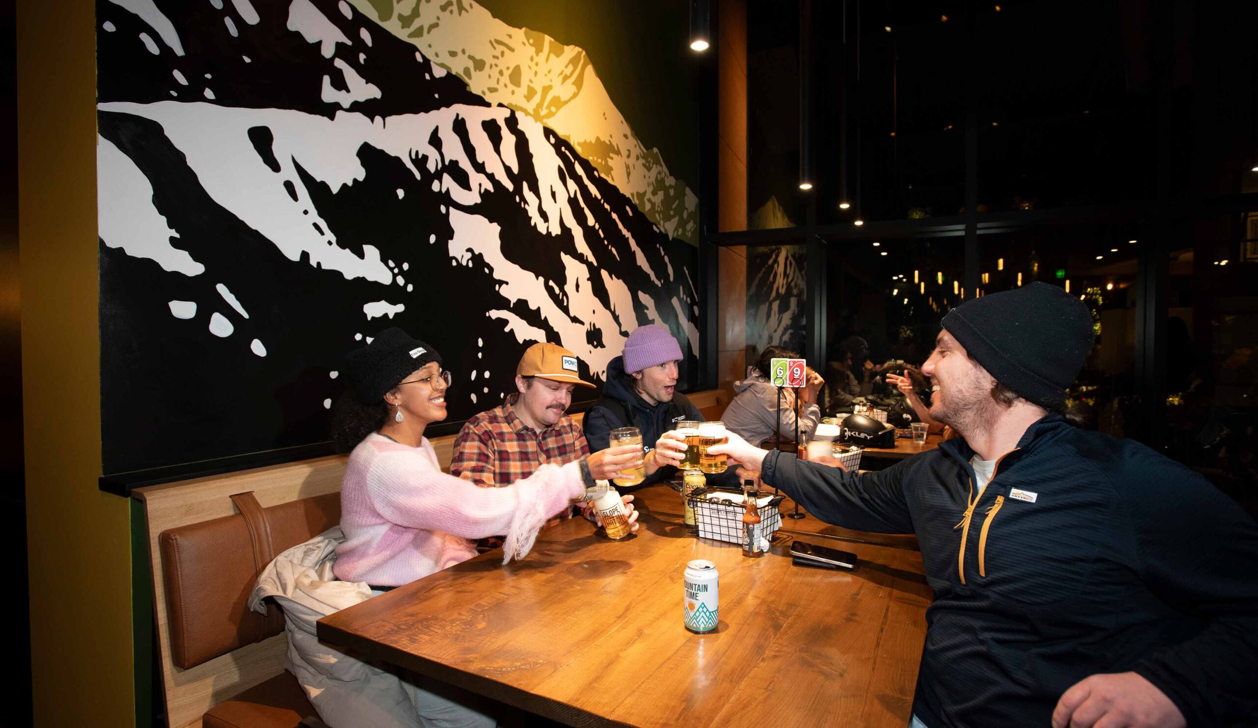 Slope-Hatch-3829-3456